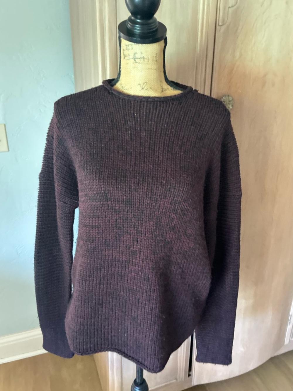 Vince Burgundy wine black Merino Wool Sweater roll Neck Cozy warm Fall luxury M